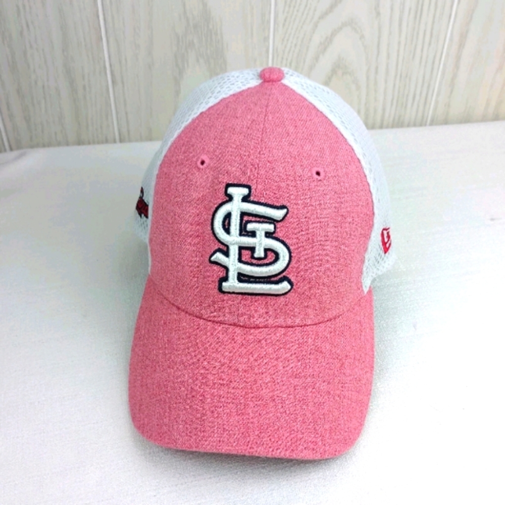 St Louis Cardinals New Era 39Thirty Mesh Small/Medium Cap Trucker MLB Hat